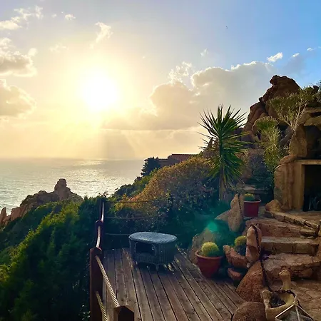 Paradise View コスタ・パラディーゾ